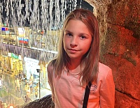 Голова Анна