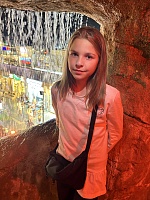 Голова Анна